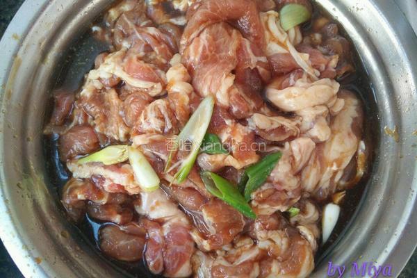 烤箱羊肉串和鸡胗串的做法图解1