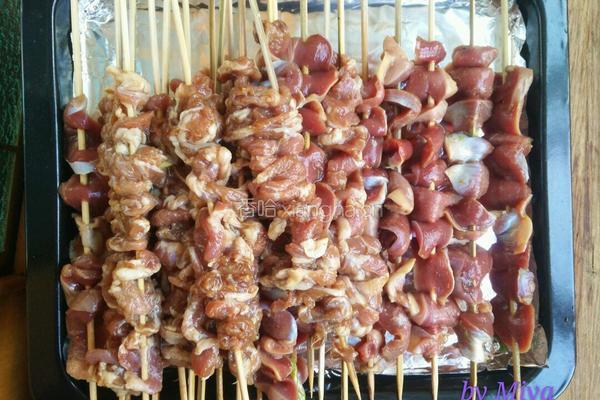 烤箱羊肉串和鸡胗串的做法图解3