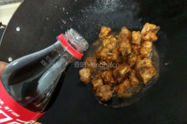 可乐焖排骨的做法图解3