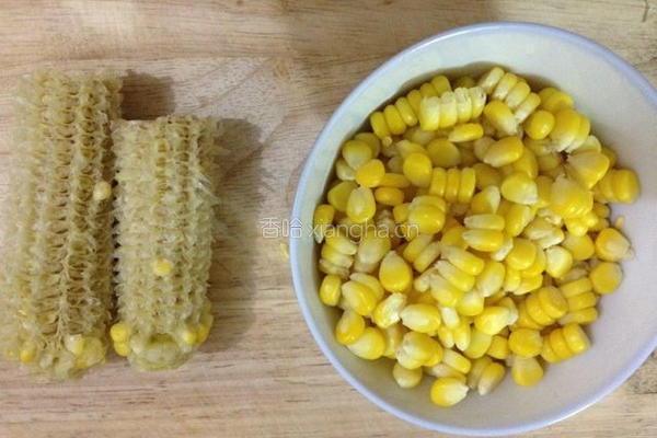 宝宝辅食~~玉米汁鸡蛋羹的做法图解2