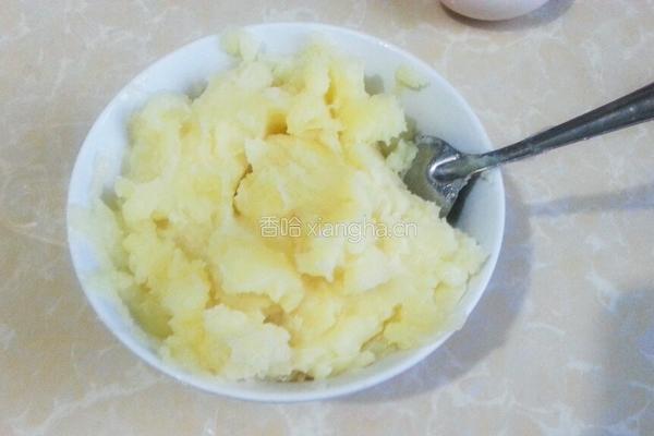 田园时蔬土豆饼的做法图解3