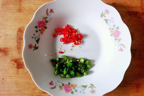 酸辣蕨根粉的做法图解2