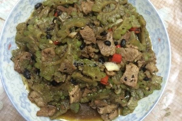 肉片炒苦瓜
