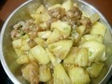 菠萝焖粿肉的做法[图]