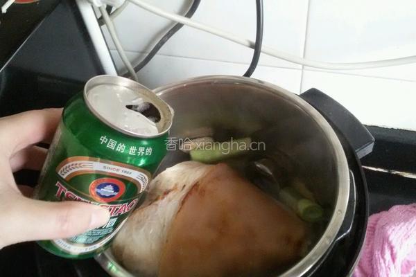 红烧肘子的做法图解5