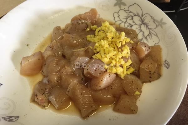鸡丁什锦菠萝饭的做法图解4