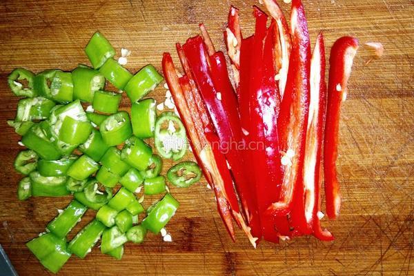 南瓜泡烧腊肉的做法图解2