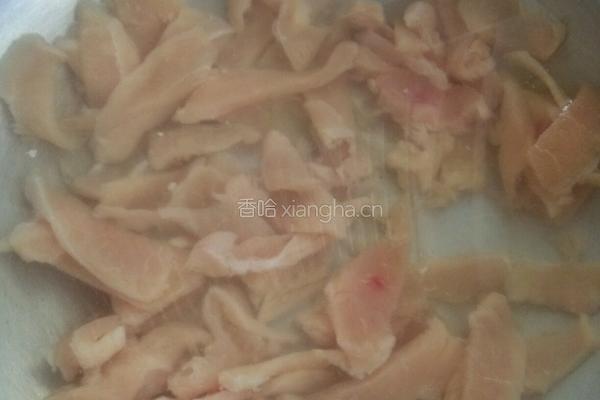 泡菜炒鸡胸肉的做法图解3