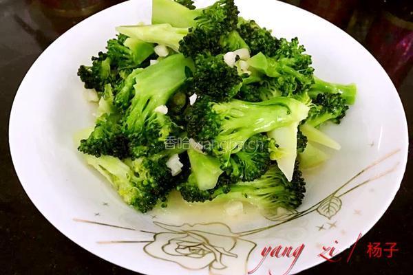 蒜蓉西兰花的做法图解8