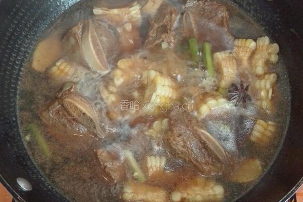 牛排炖粘玉米的做法图解8