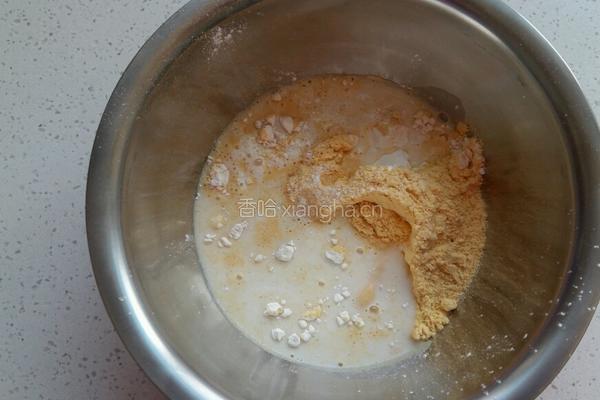 奶香玉米松饼的做法图解3