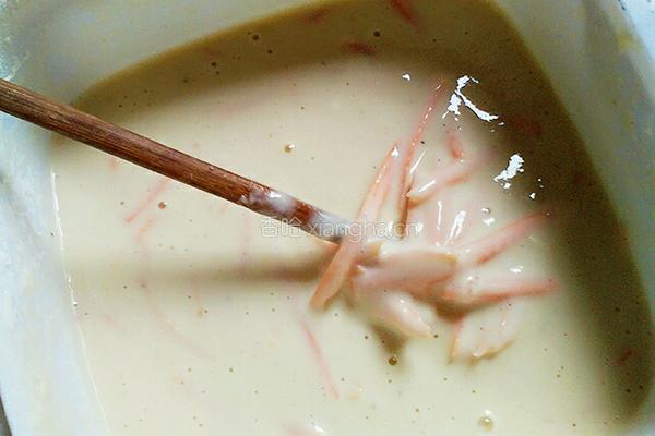 胡萝卜鸡蛋饼的做法图解3