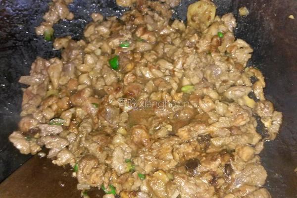 小牛肉粒炖豆腐的做法图解4