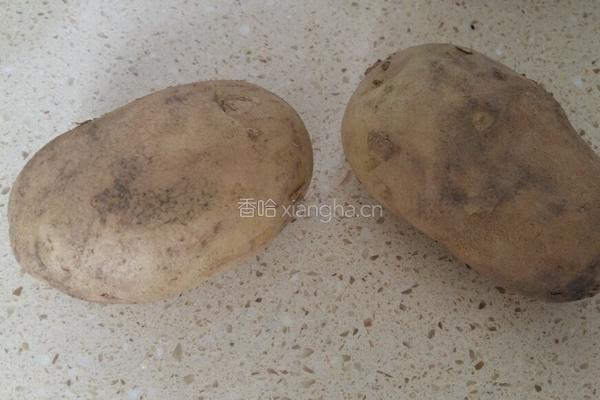 炸土豆条（薯条）的做法图解1