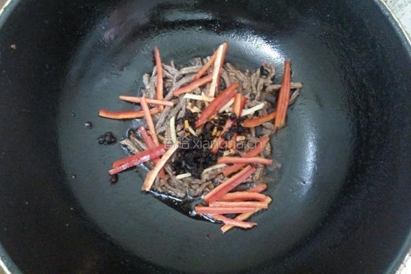 干煸牛肉丝的做法图解3