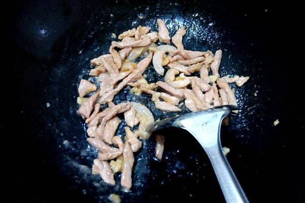 四季豆炒肉的做法图解5