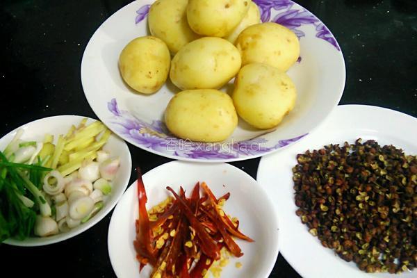 干煸土豆丝的做法图解1