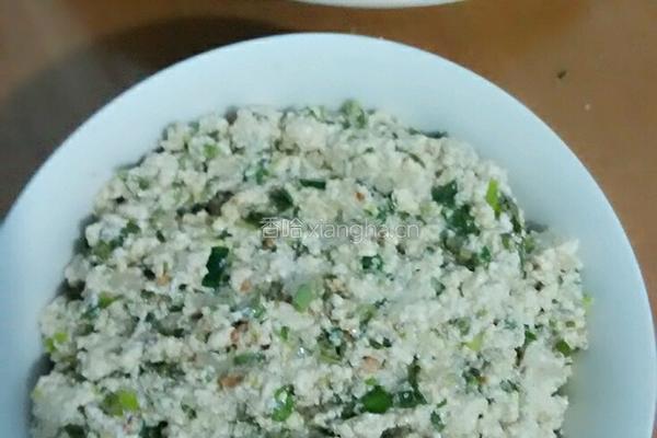 香椿豆腐的做法图解3