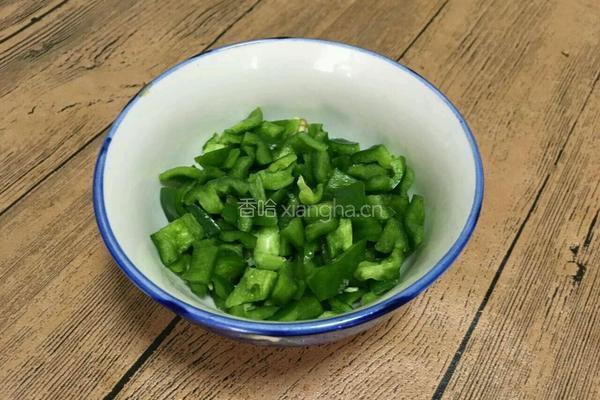 炝炒三丁的做法图解3