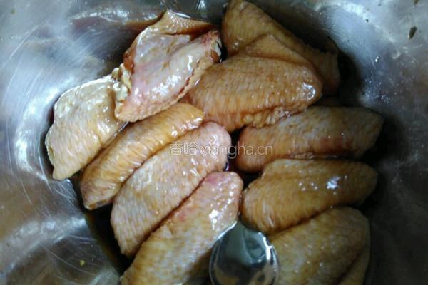 蜜汁鸡翅的做法图解3
