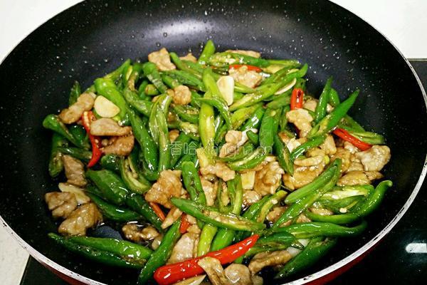 尖椒炒肉的做法图解11