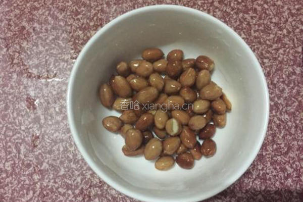 菠菜陈醋花生米的做法图解4