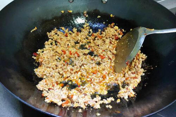 鱼香豆腐的做法图解7