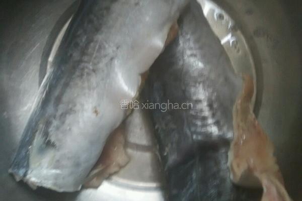 糖醋鱼丸的做法图解1