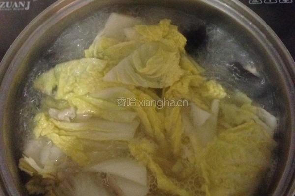 木耳娃娃菜汤的做法图解3