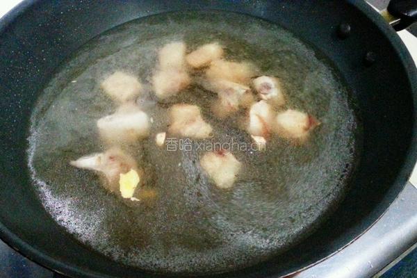 青菜萝卜排骨汤的做法图解5