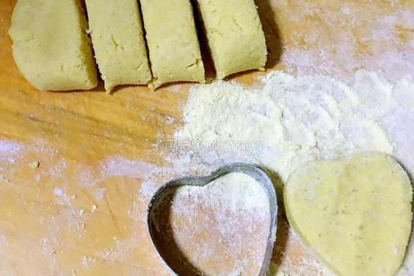蜂蜜玉米饼的做法图解4