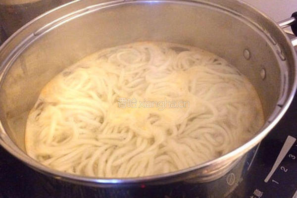 蚝油茄子拌面的做法图解10