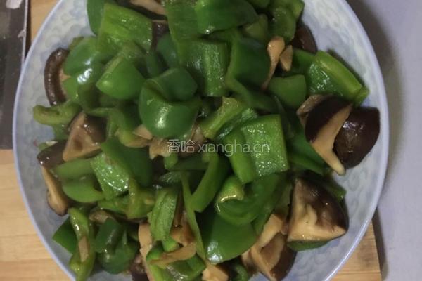 青椒炒香菇的做法图解7