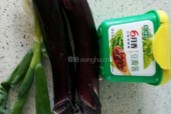 酱茄子的做法图解1