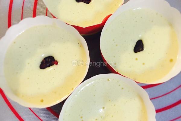 蔓越莓纸杯蛋糕的做法图解9