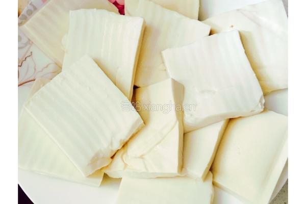 煎豆腐（小白）的做法图解1