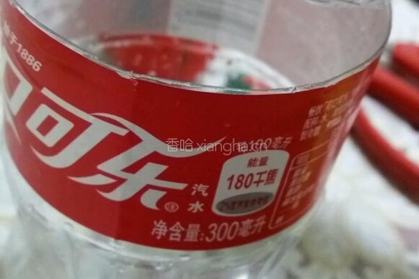 手把手教你泡发可乐绿豆芽的做法图解2