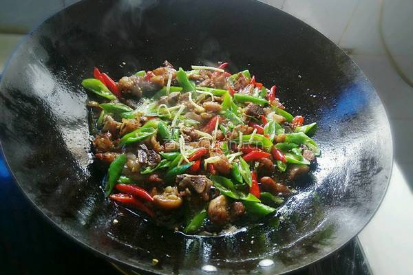 辣子鸡的做法图解15