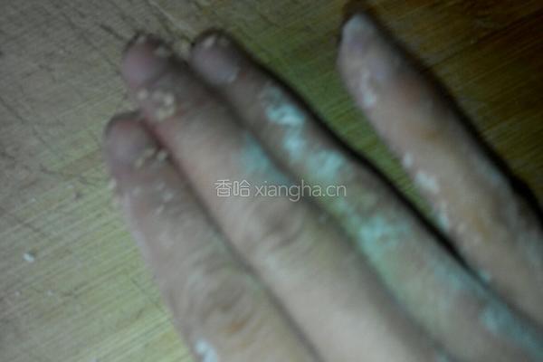 紫薯丸子的做法图解2