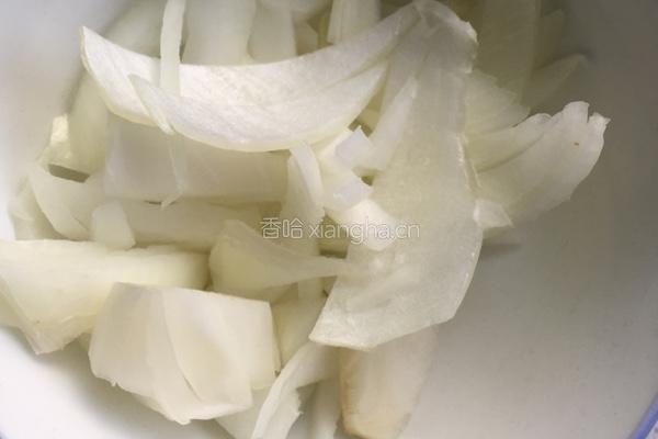 肉丝葱头杏鲍菇的做法图解2