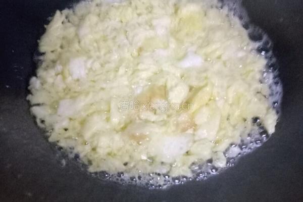玉米鸡蛋炒饭的做法图解4