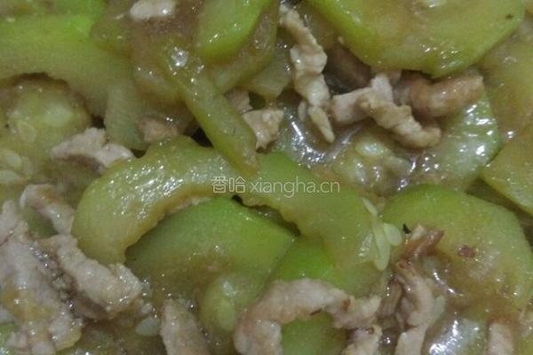 肉丝炒小角瓜的做法图解4