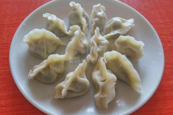 猪肉芹菜水饺