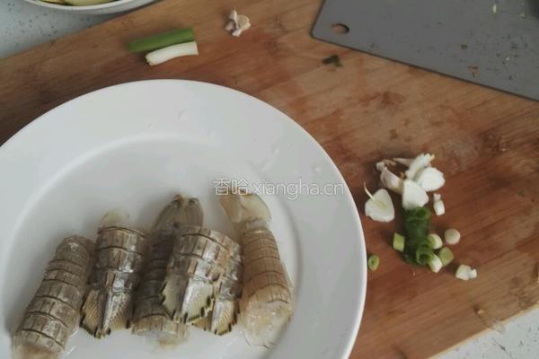 皮皮虾炖蒲瓜的做法图解2