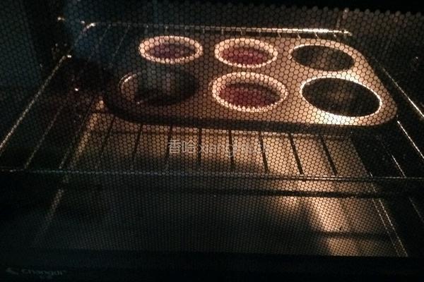 布朗尼纸杯蛋糕的做法图解6