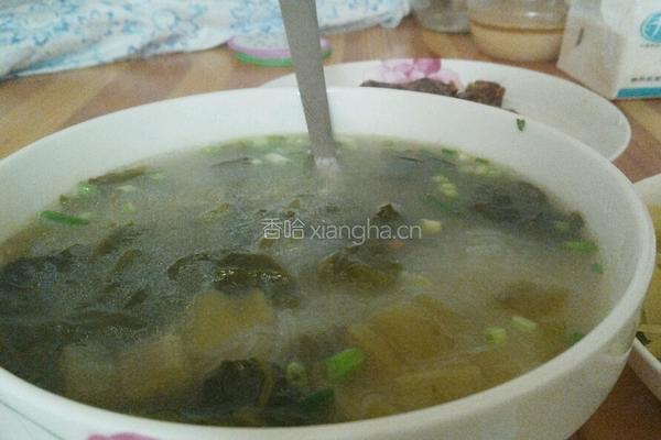 酸菜粉丝汤的做法图解4