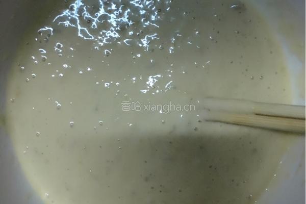 香蕉牛奶鸡蛋饼的做法图解3