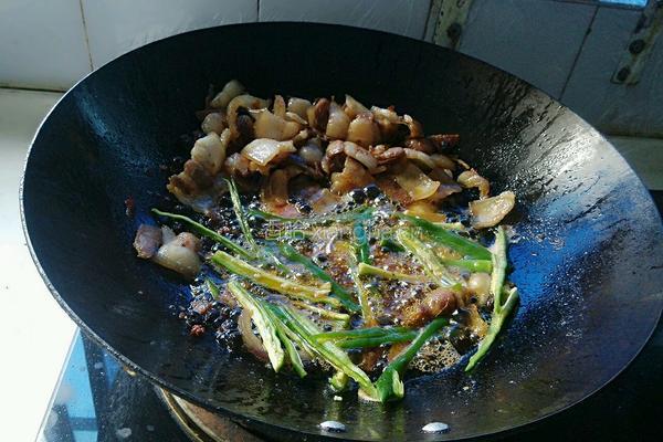 风味豆豉回锅肉的做法图解10
