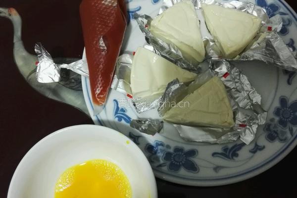 奶酪脆皮肠面包的做法图解7
