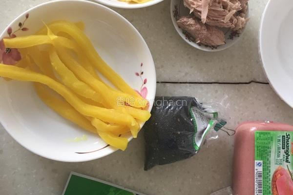 紫菜包饭系列的做法图解2
